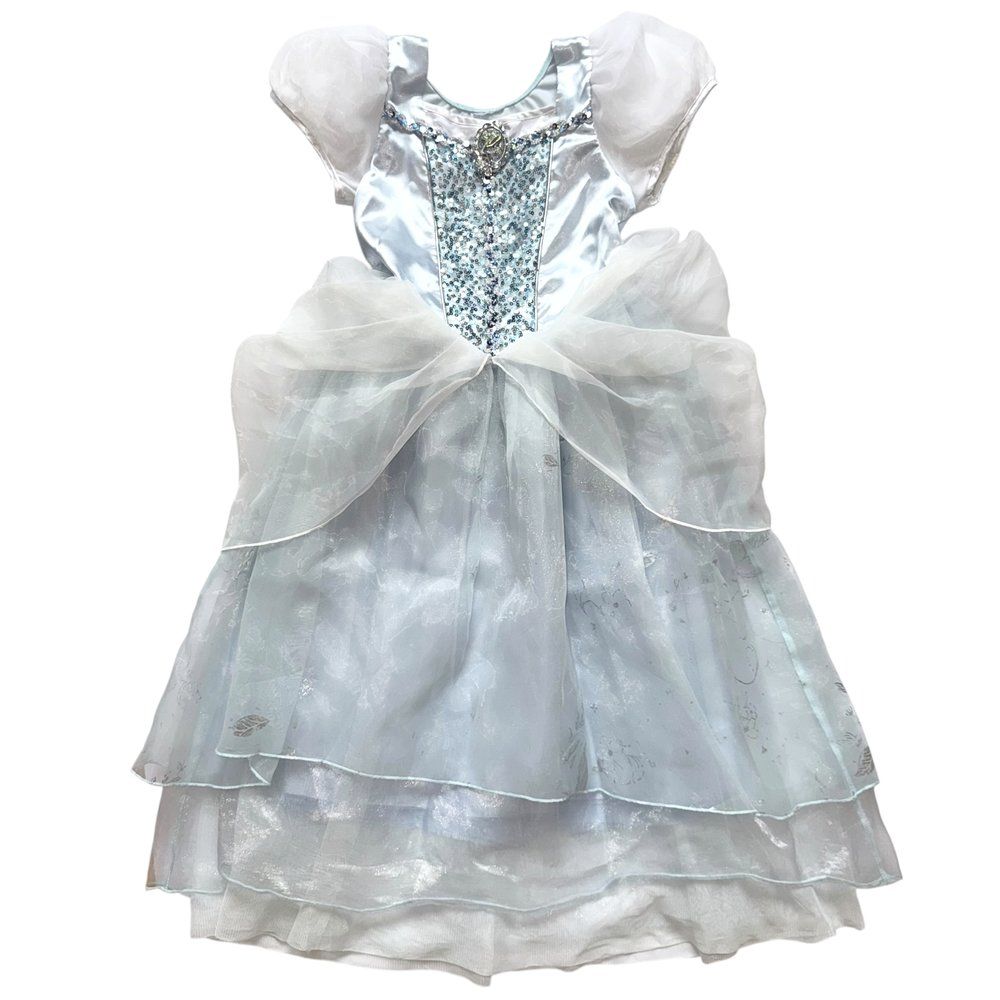 Сукня в стилi принцеси Ельзи 