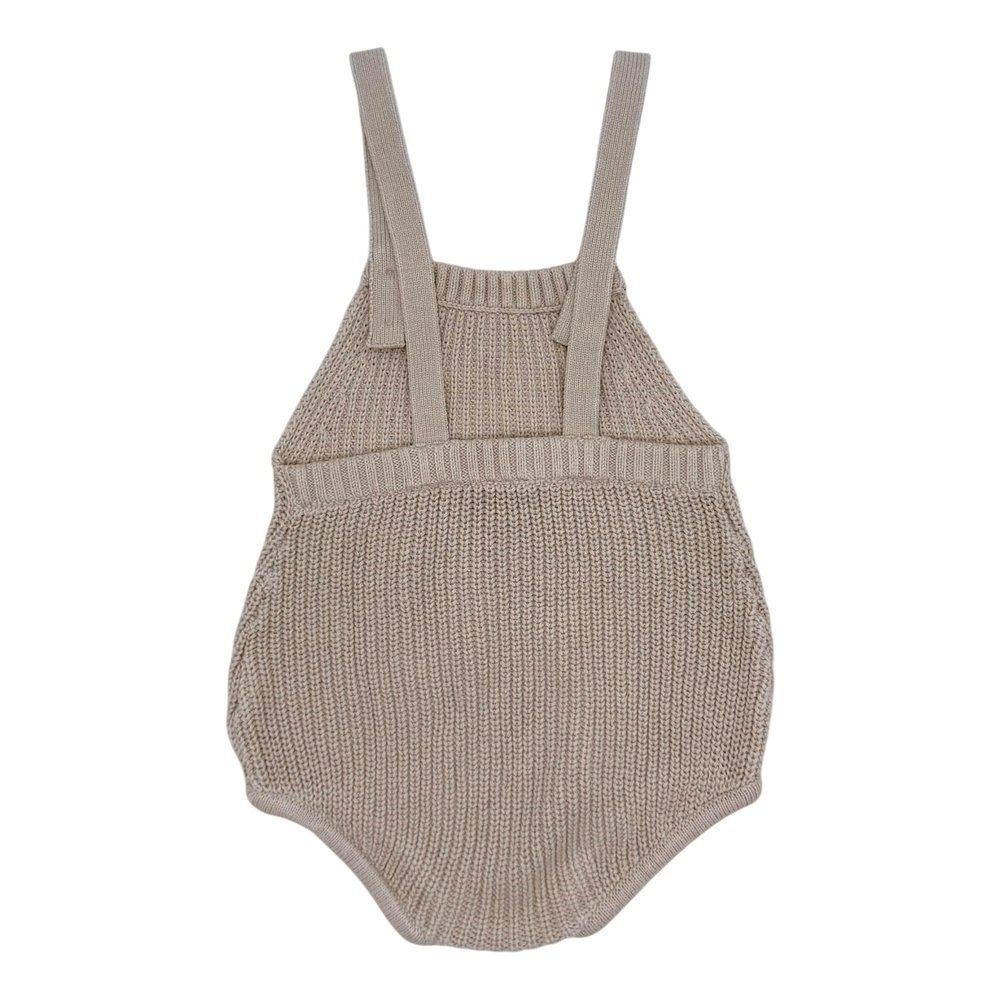 Комбінезон в'язаний