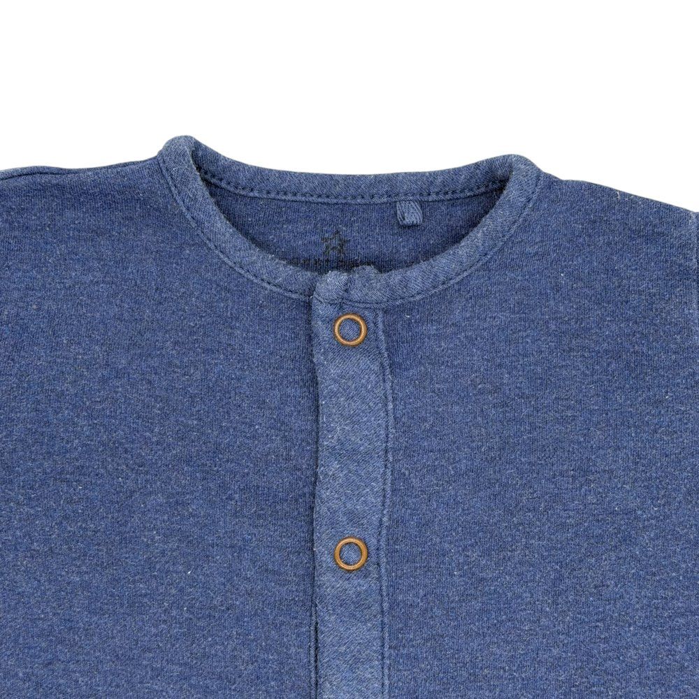 Чоловічок Next