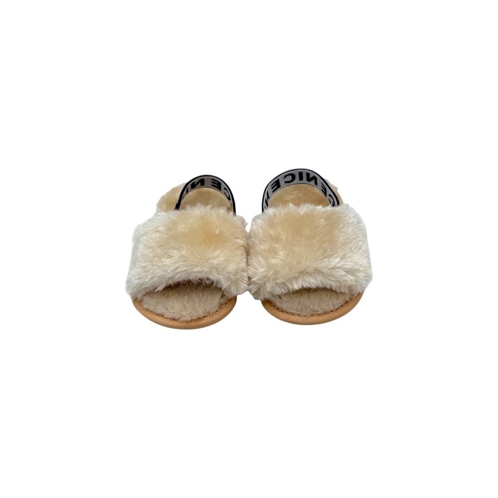 Пінетки-сандалi NICE