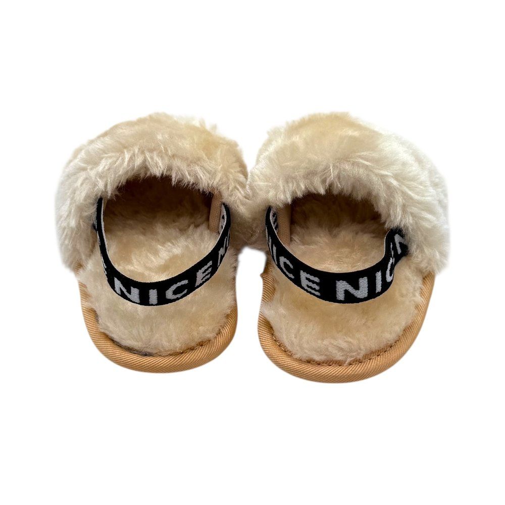 Пінетки-сандалi NICE